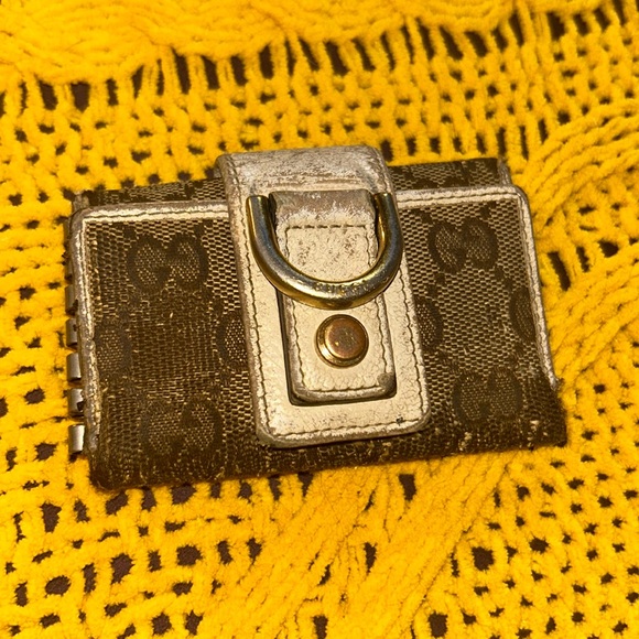 Vintage Gucci Key Holder - Picture 1 of 15